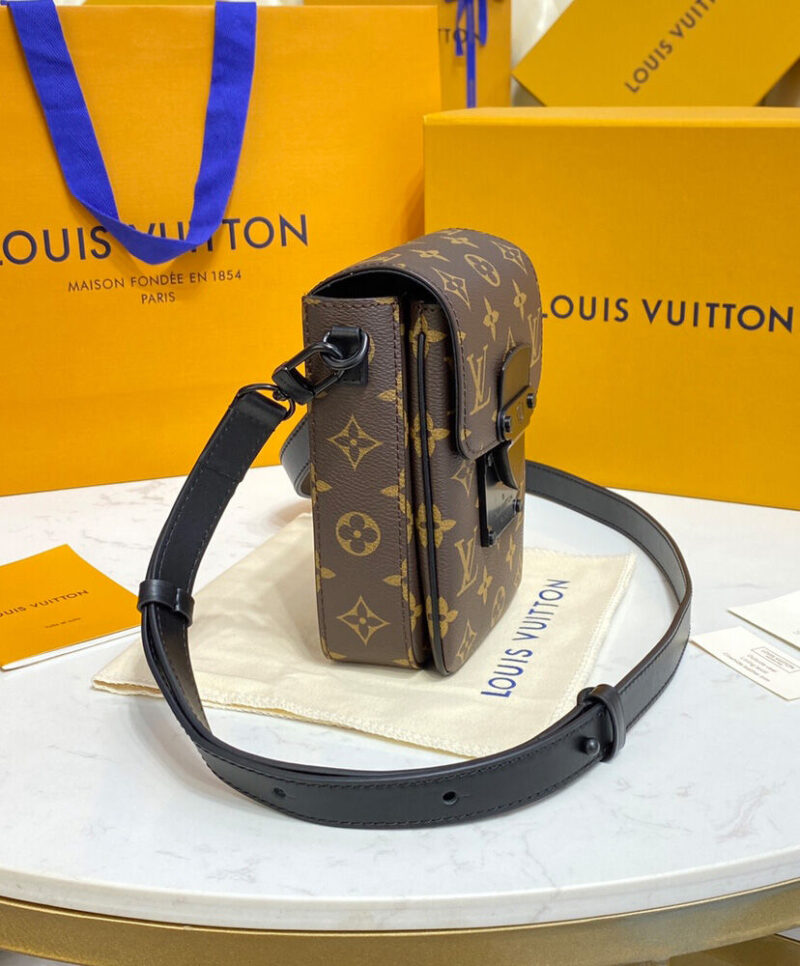 Louis Vuitton S-Lock Vertical Wearable Wallet M81522 Brown